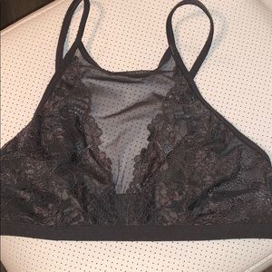 DARK GREY LACE & MESH HALTER BRALETTE😍NEVER WORN!